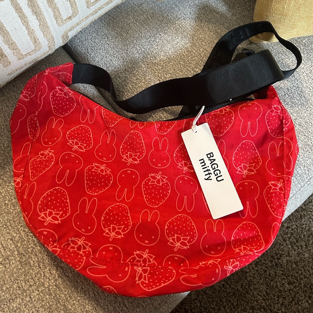 Baggu x Miffy Medium Crescent